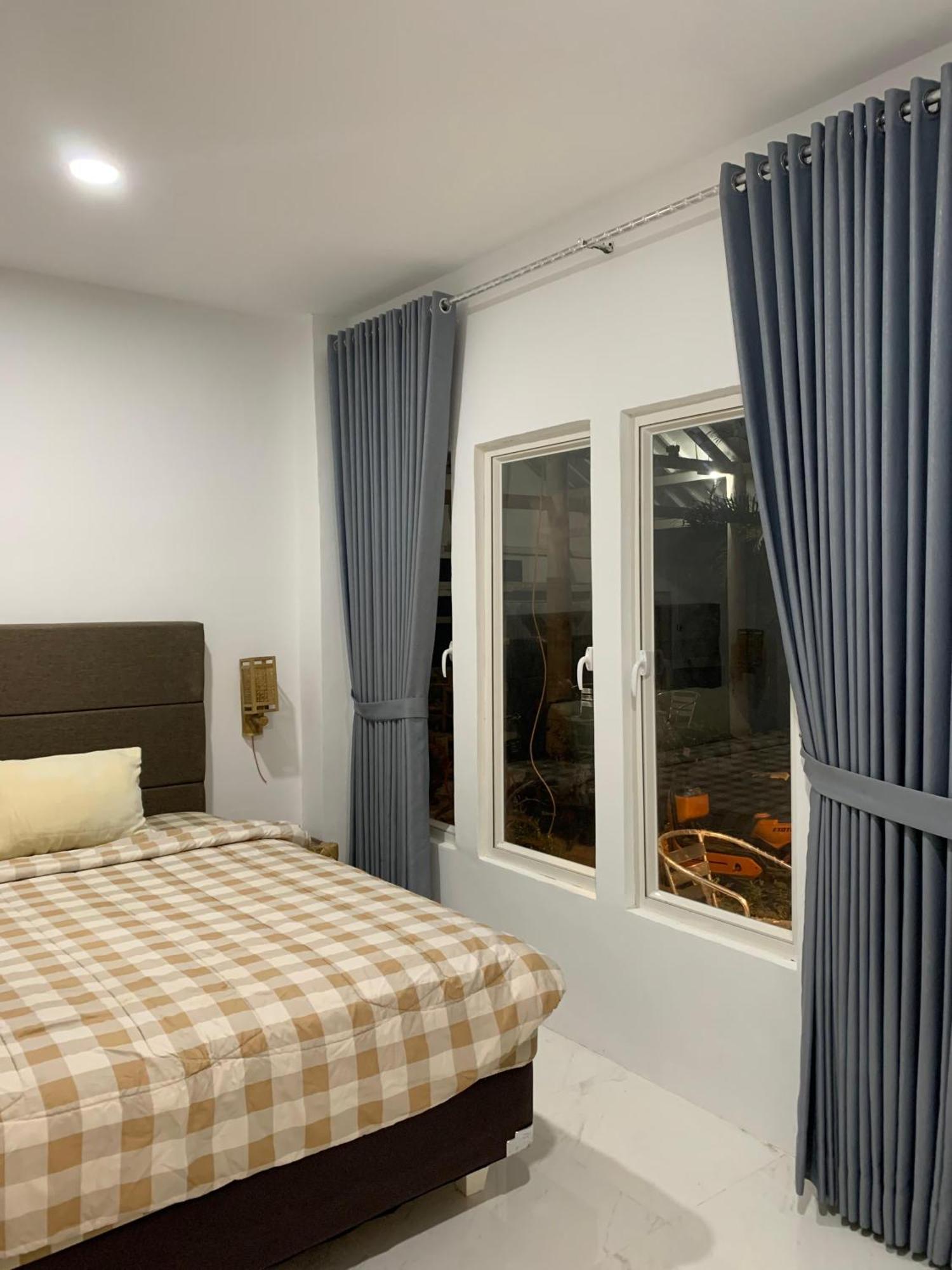 Gili Davidoff Skyline Hotel Джили Трауанган Екстериор снимка